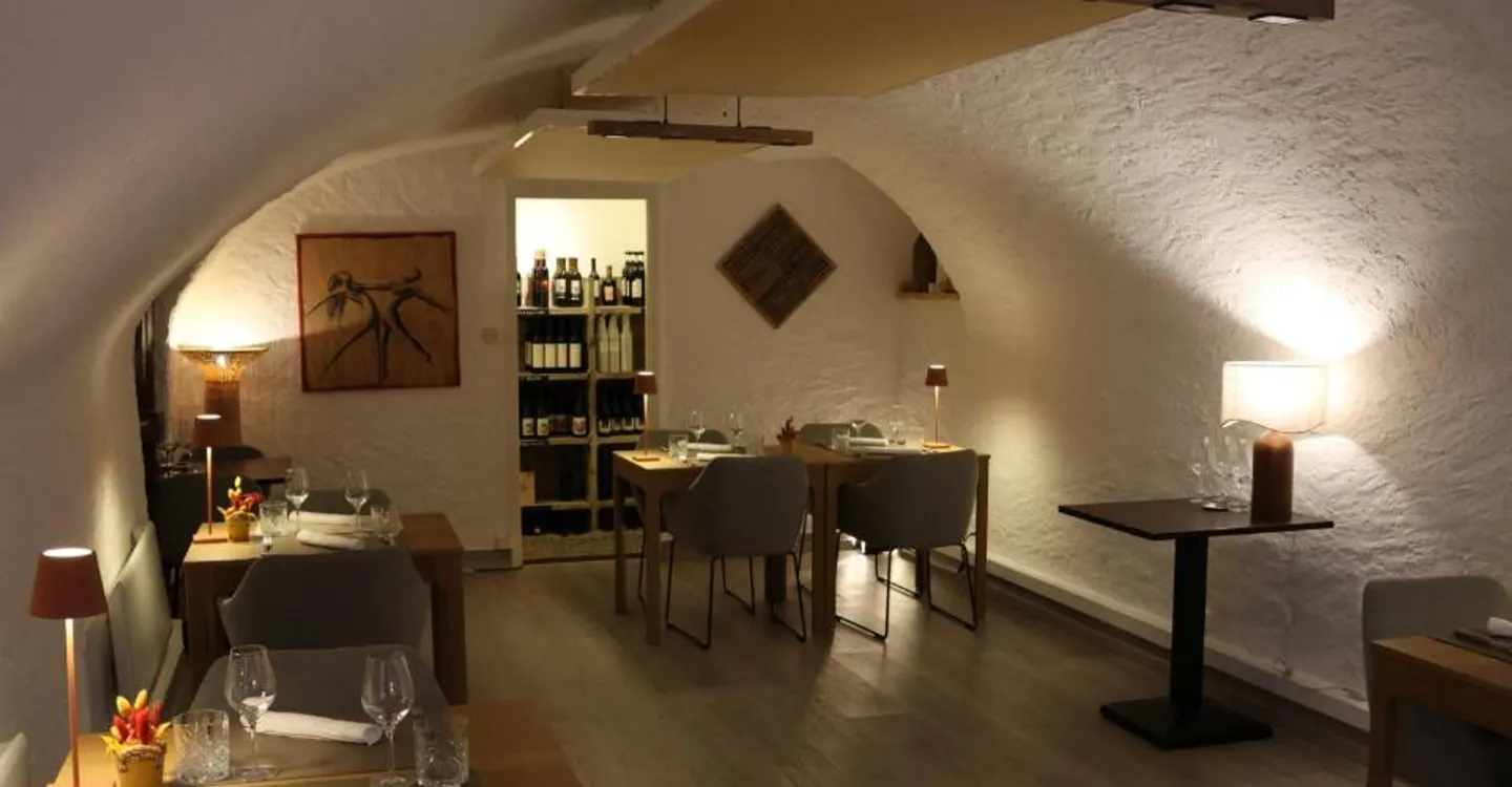 Les Evouettes - Route Cantonal 51 - Ristorante al piano terra - Foto 1 di 6