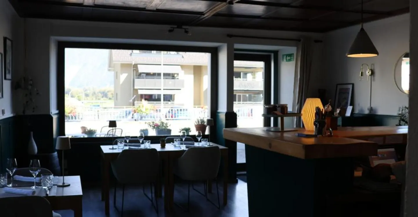 Les Evouettes - Route Cantonal 51 - Ristorante al piano terra - Foto 3 di 6