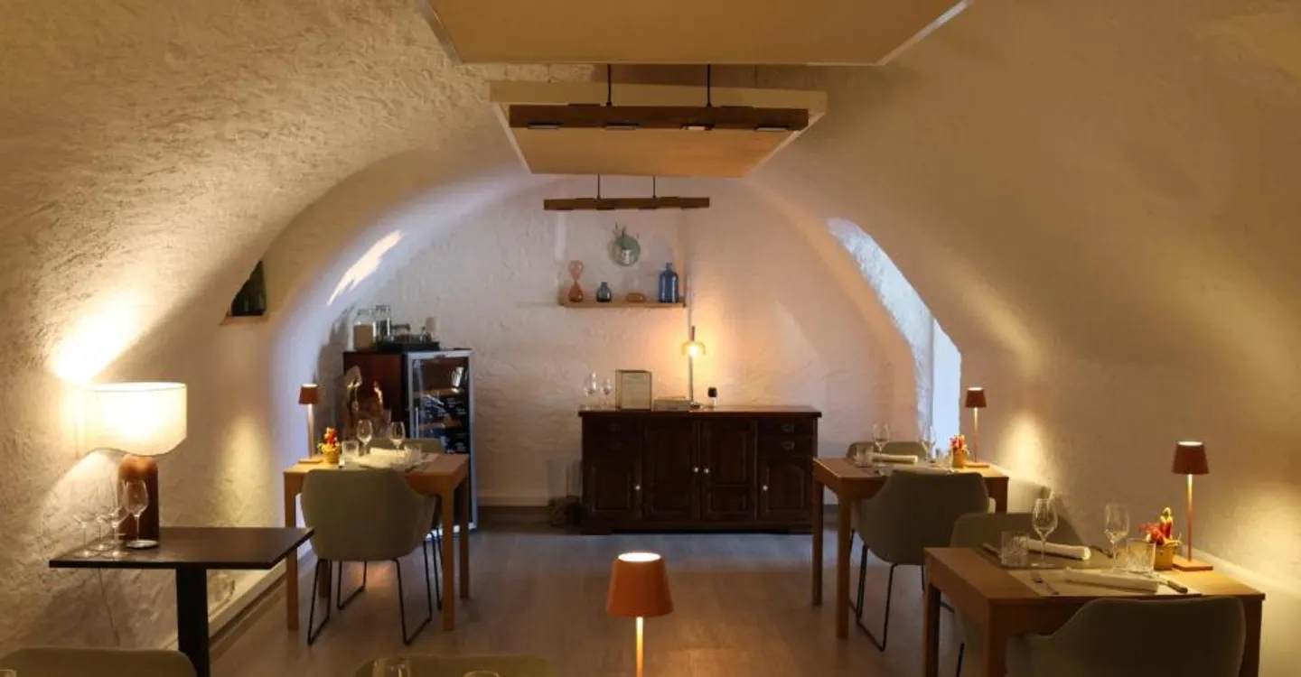 Les Evouettes - Route Cantonal 51 - Ristorante al piano terra - Foto 2 di 6