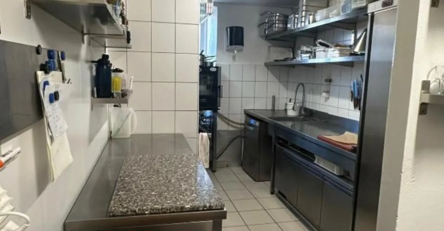Les Evouettes - Route Cantonal 51 - Ristorante al piano terra - Foto 5 di 6