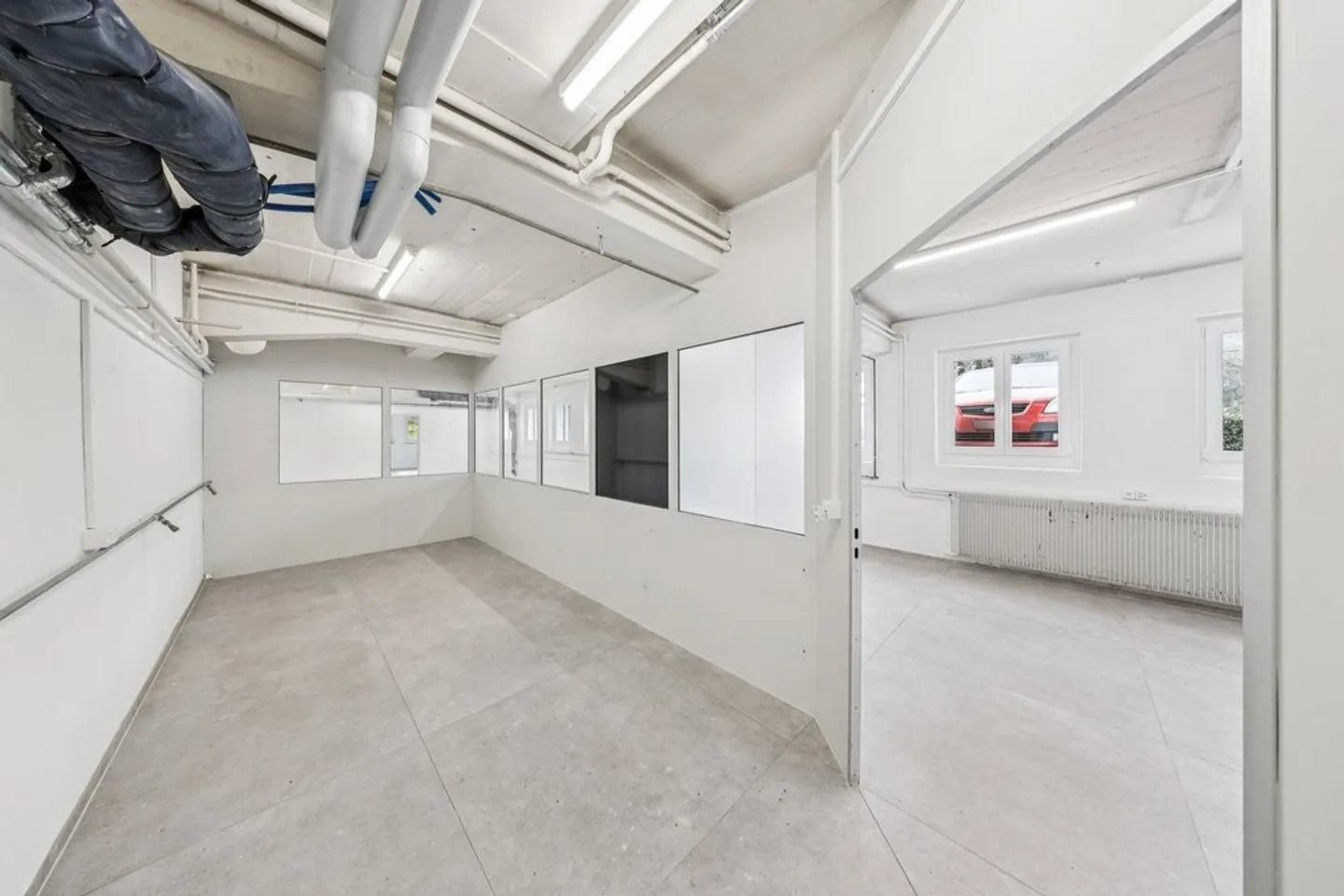 Espace commercial dans un emplacement de choix de 130 m2 / 1 mois gratuit promotion d'automne - Photo 6 sur 12