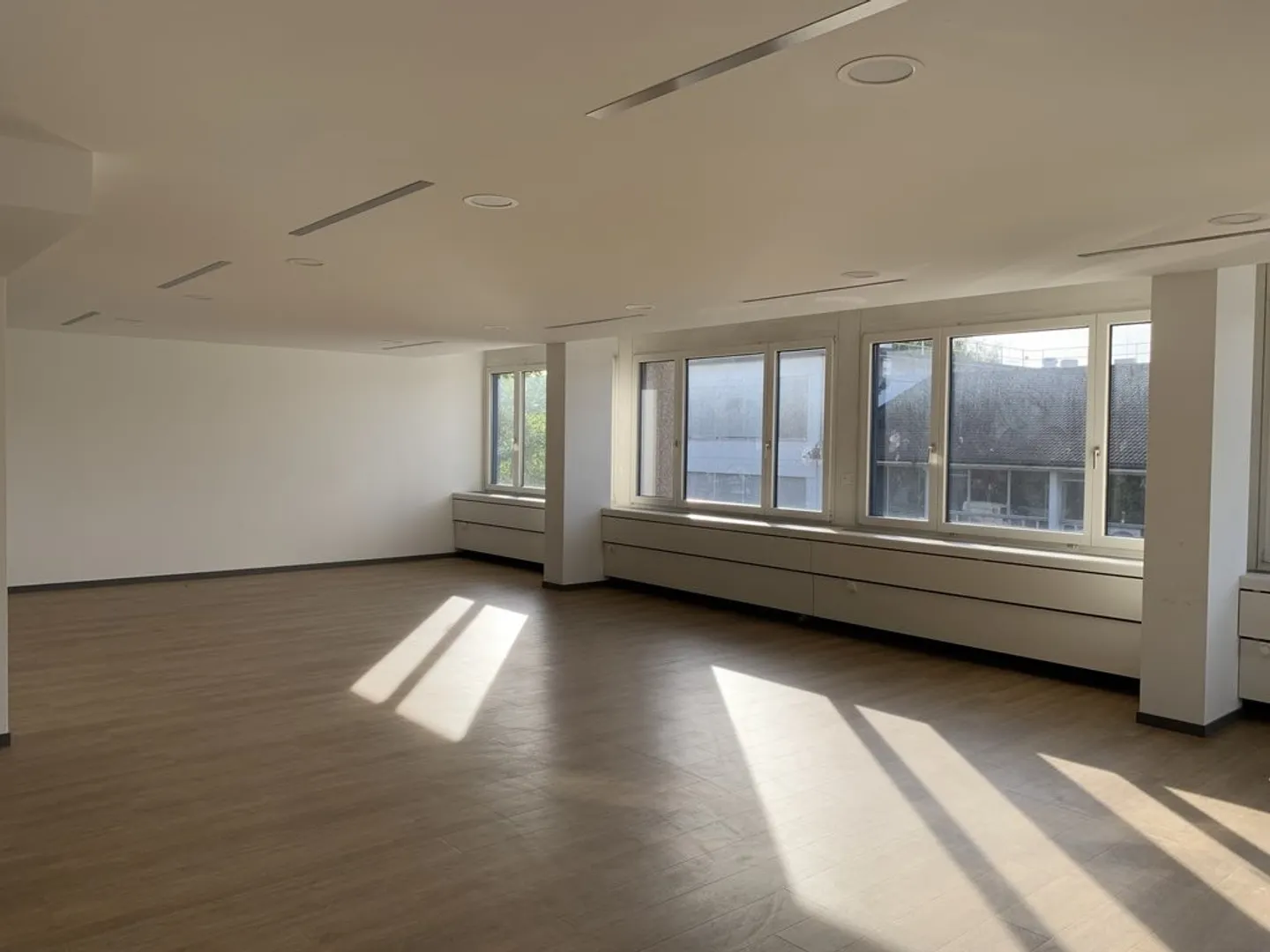 Büro an strategischer Lage - Foto 1 von 7