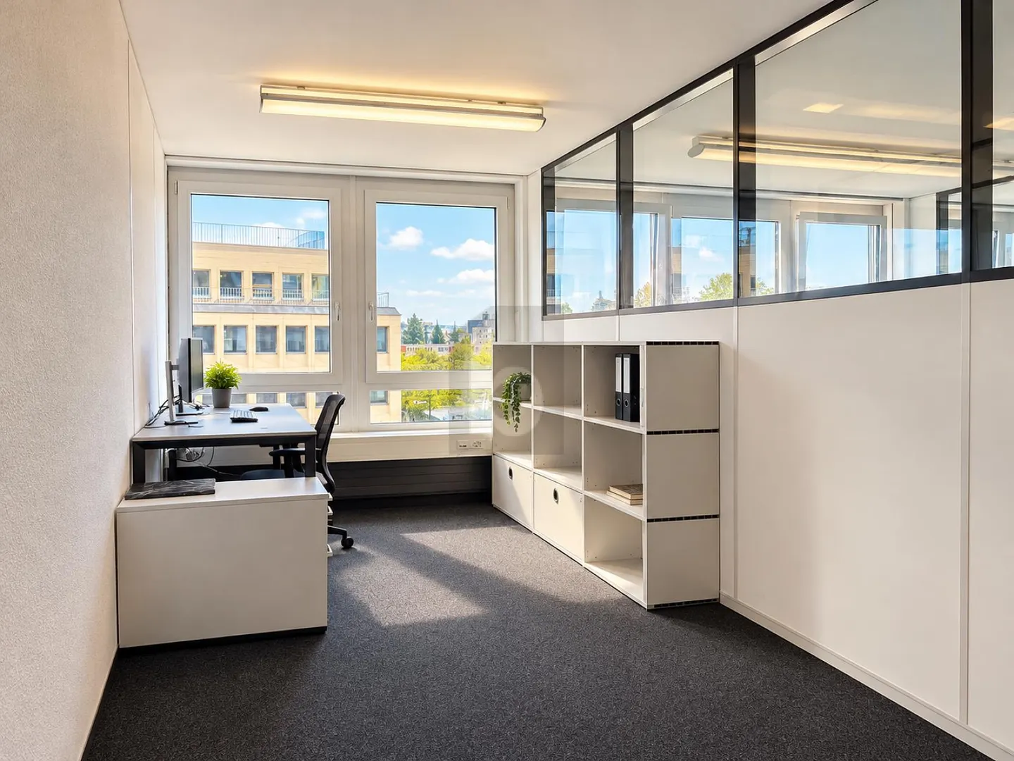 Modernes Büro in Dübendorf - Foto 1 von 5