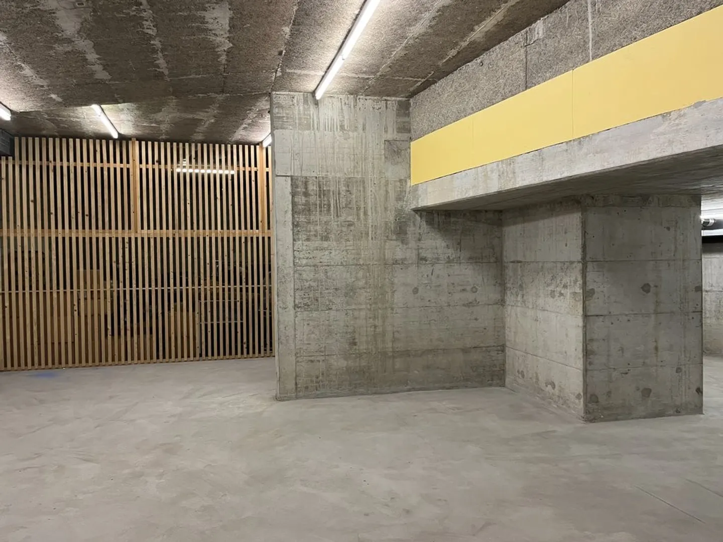 Espace de stockage 141m2 à louer à un emplacement central Maison Flora - Photo 9 sur 9