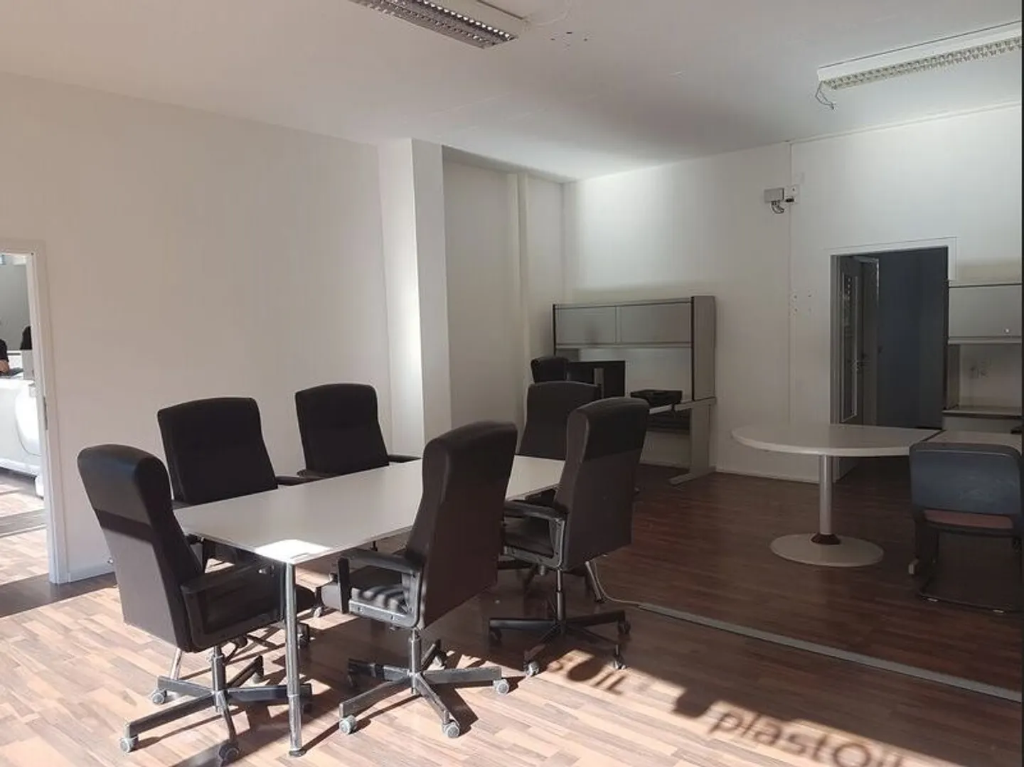 Attraktive Gewerbefläche mit ca. 205 m2 in Thun zu vermieten - Foto 9 di 12