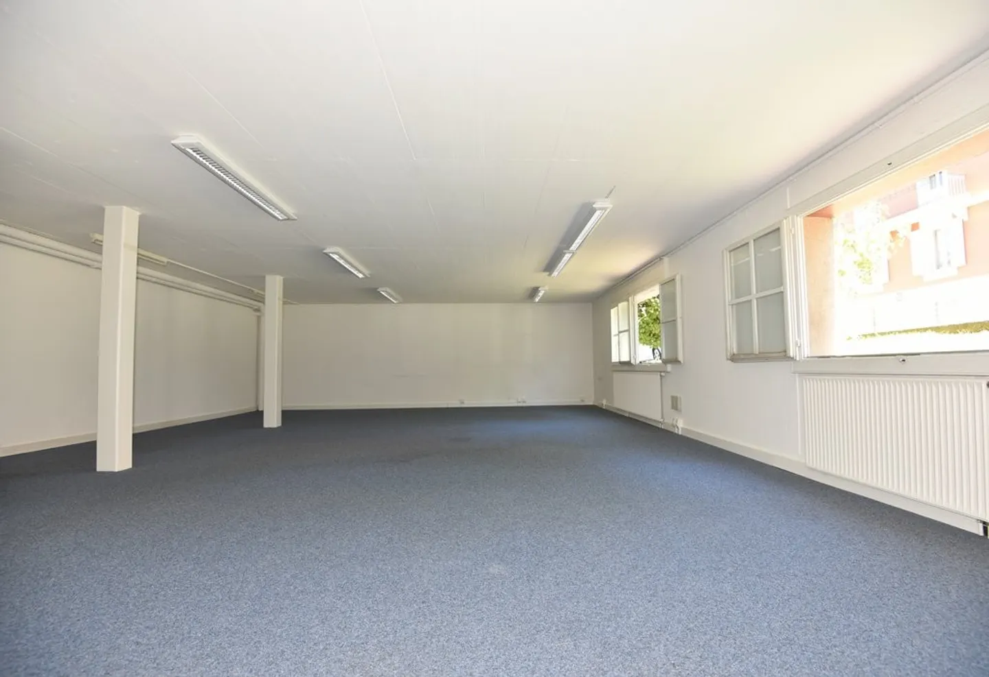 Votre matériel mérite de l'espace ! Dépôt de 86 m2 - Photo 7 of 9