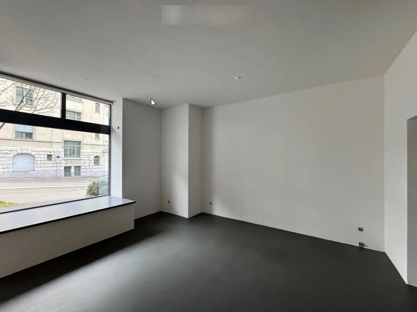 Versatile Commercial Space - Photo 2 of 5