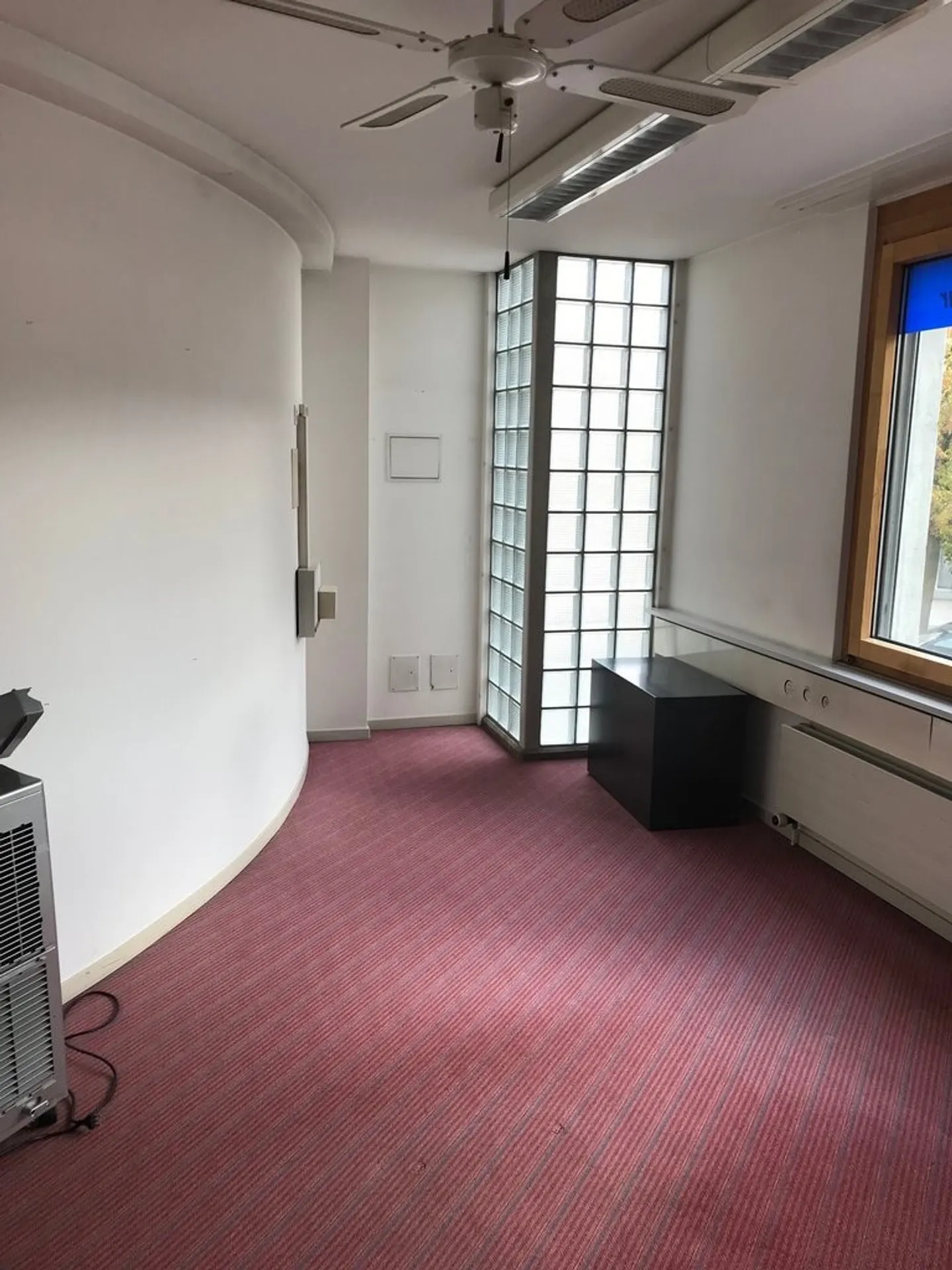 Büro Nahe Bahnhof Laufen - Foto 2 von 4