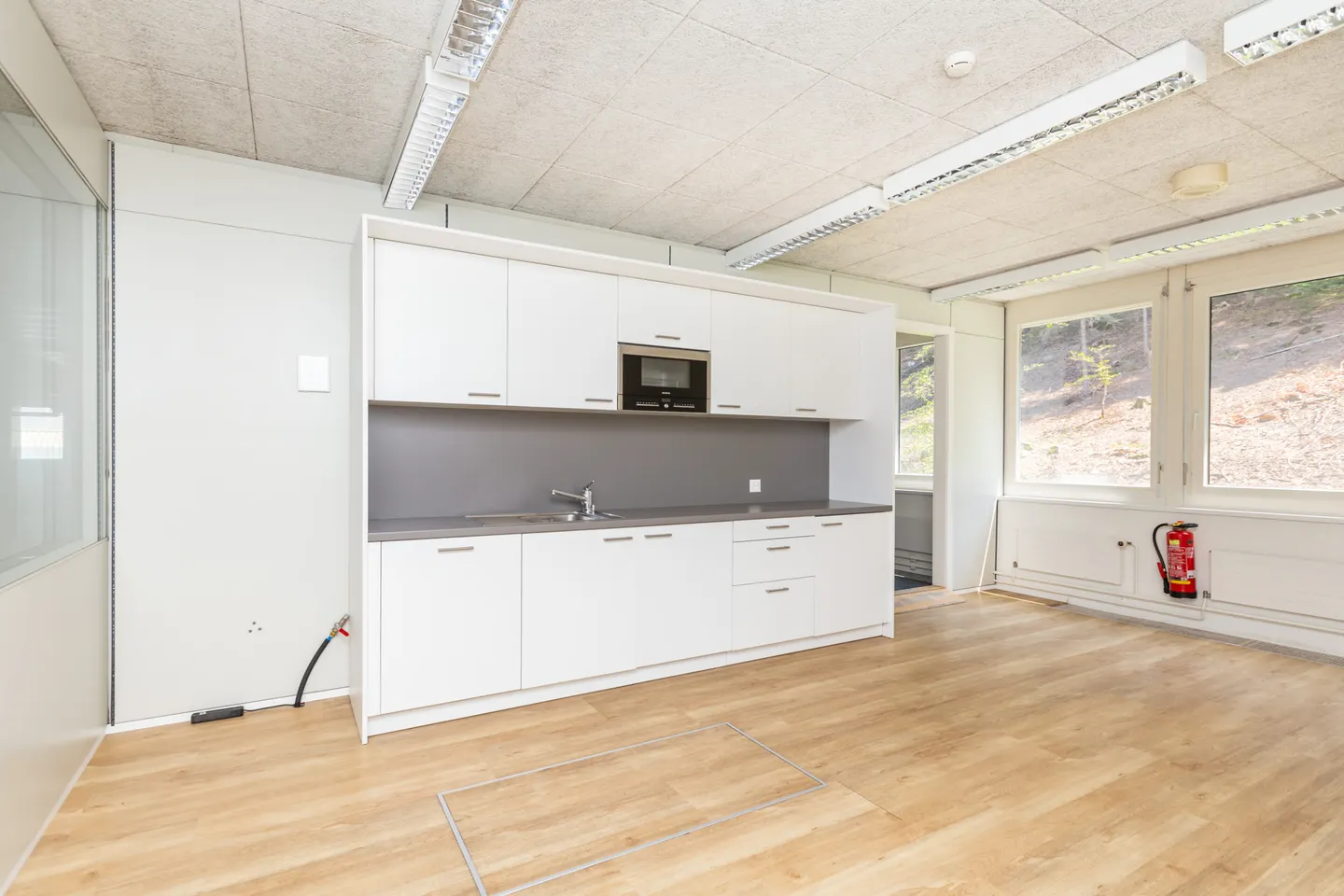 Espace de bureau moderne - Photo 2 sur 9