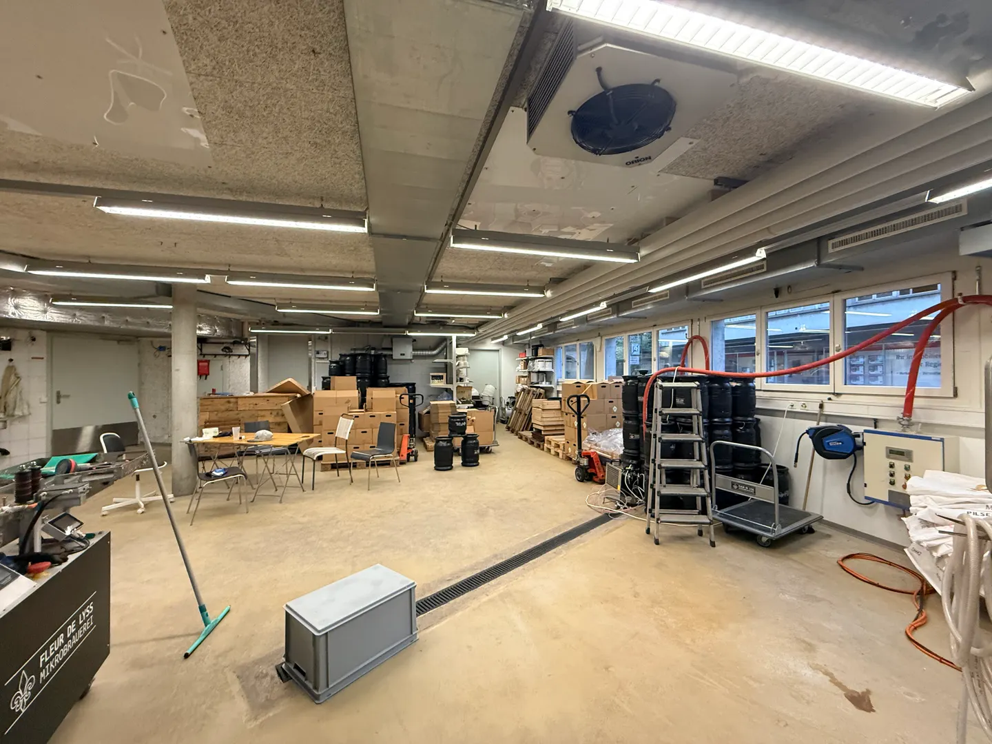 Espace Commercial Polyvalent - Photo 6 sur 9