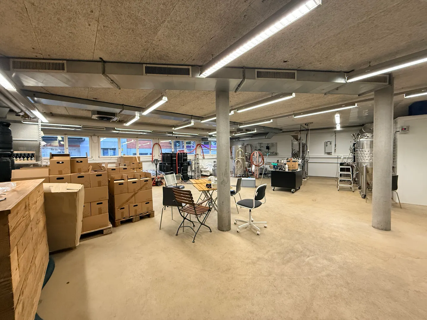 Espace Commercial Polyvalent - Photo 3 sur 9