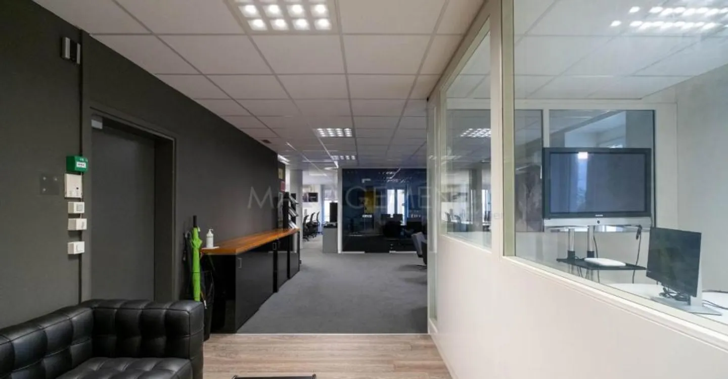 Rue des Alpes ? Büros von ca. 244 m² im 2. Stock - Foto 10 von 13