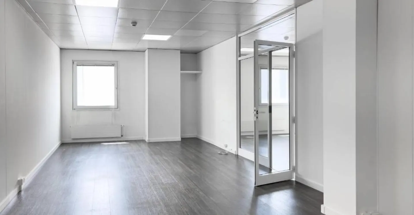 Büro-Werkstattfläche von 337m2 in Satigny - Foto 2 von 12