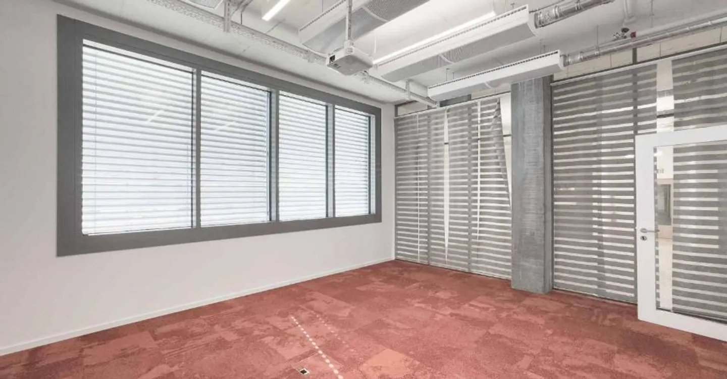 Plug & Play Office of 337 m² – Atrium Park, Meyrin - Photo 6 of 10