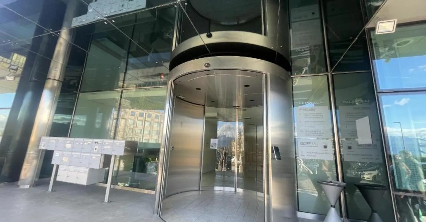 Bureaux 33m2 - Grand-Saconnex - Foto 2 von 5