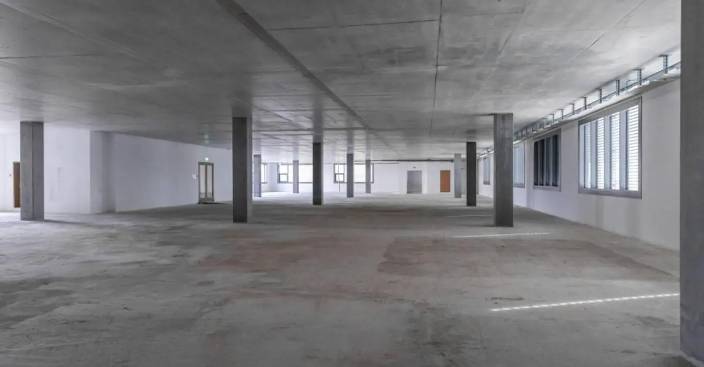 Bureau Moderne à Meyrin - Photo 4 sur 13