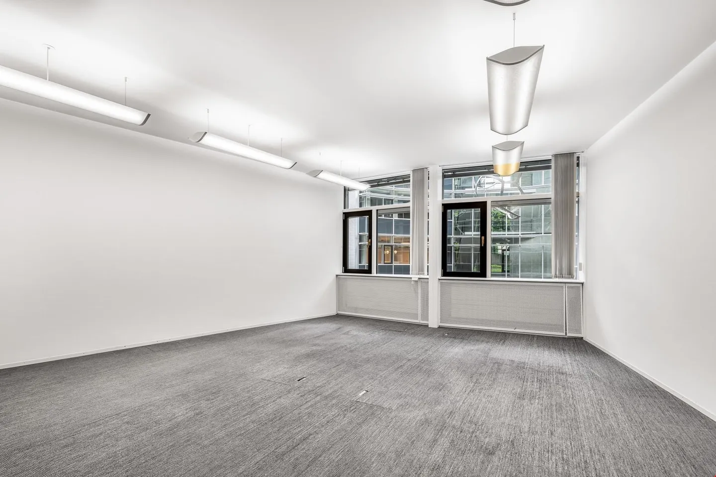 Zentrale Bürofläche zu vermieten - Foto 8 von 9