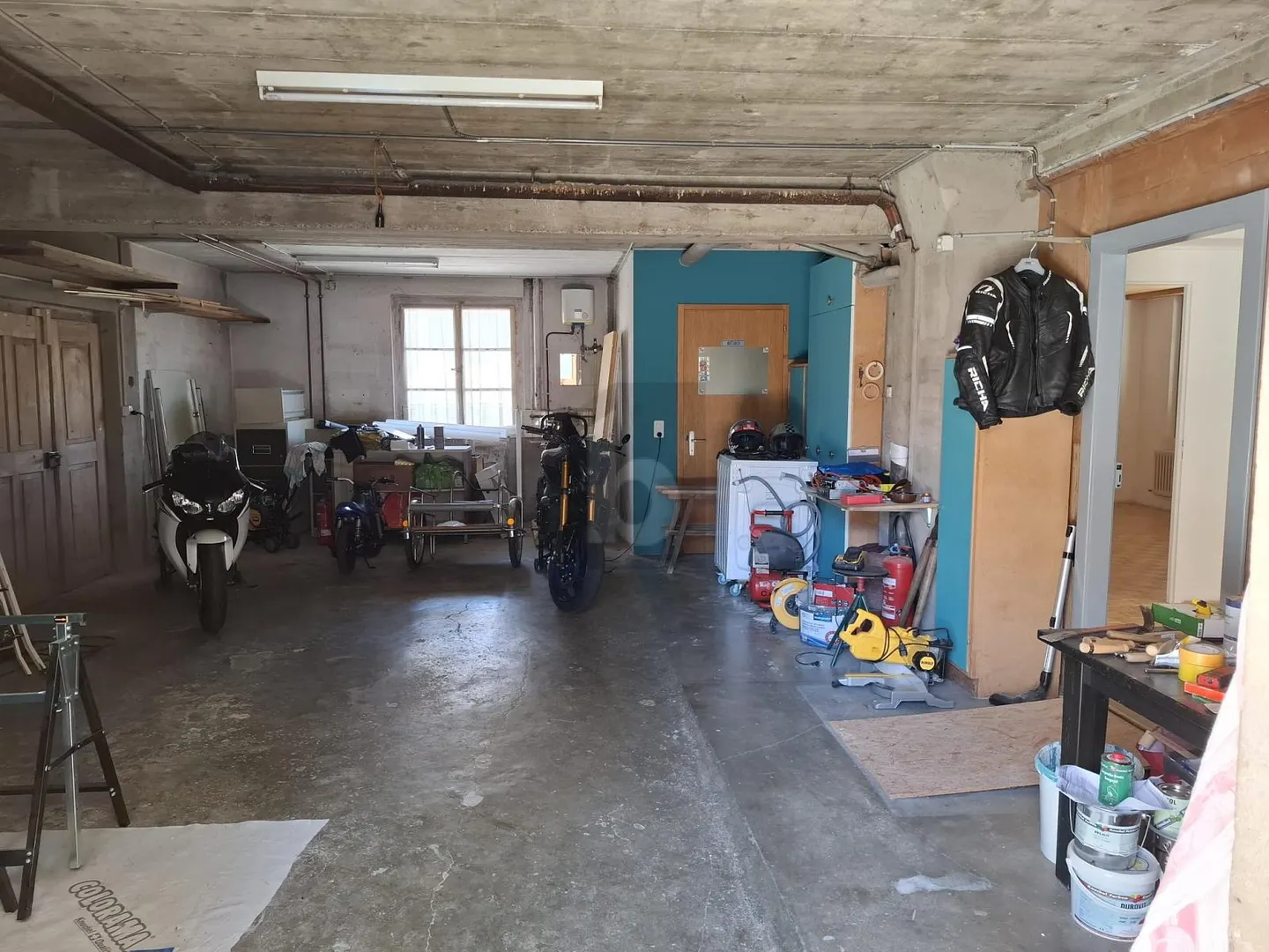 BEAUCOUP D'ESPACE DANS UN EMPLACEMENT CENTRAL - Photo 5 sur 6