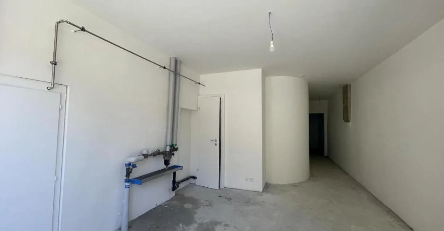Espace Commercial au Bord du Lac - Photo 3 sur 11