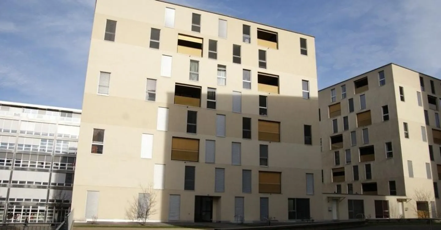 GROßE HANDELSFLÄCHE VON CA. 159 M² IM ERDGESCHOSS MIT GROßEN FENSTERN - Foto 5 von 5