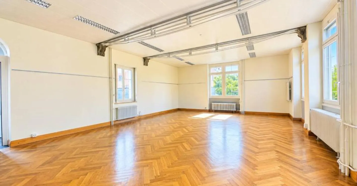 Edificio eccezionale - Foto 2 di 5