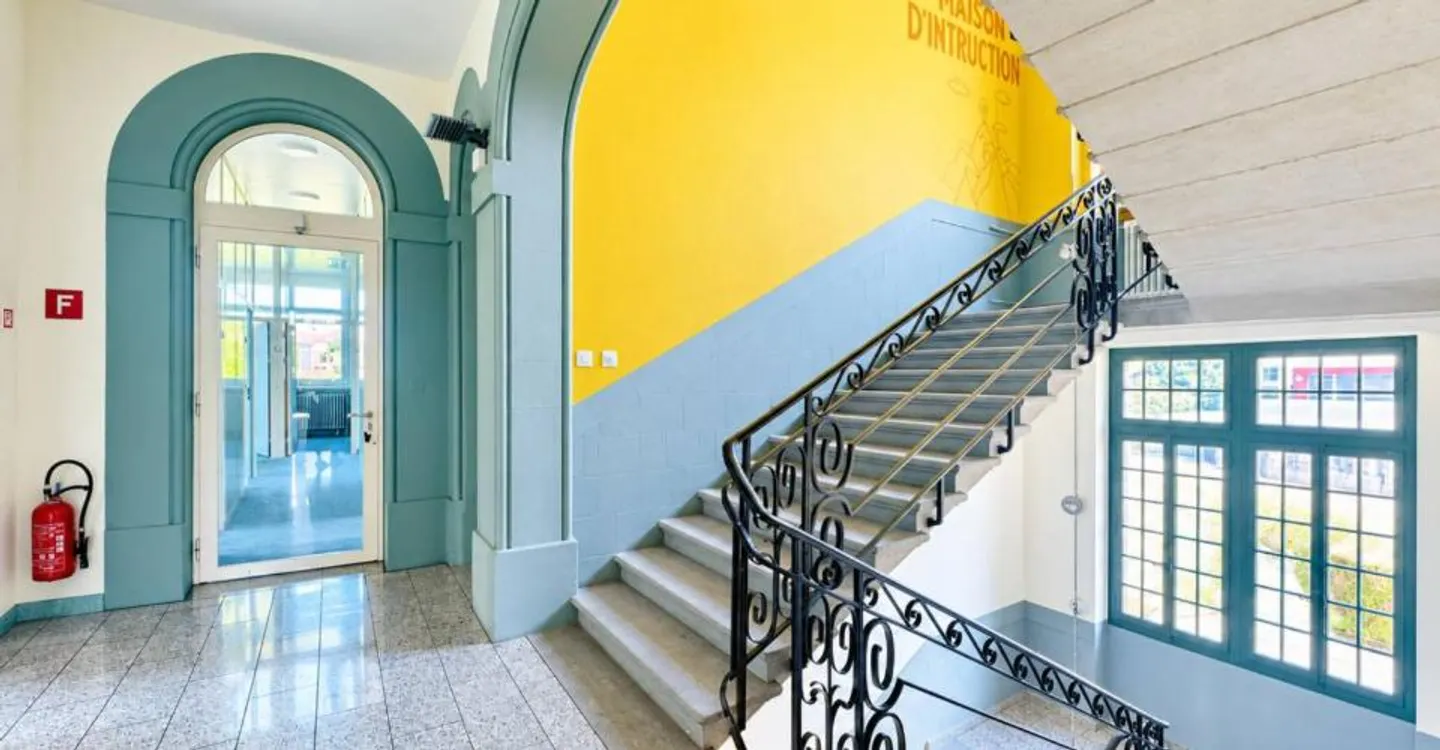 Edificio eccezionale - Foto 1 di 5