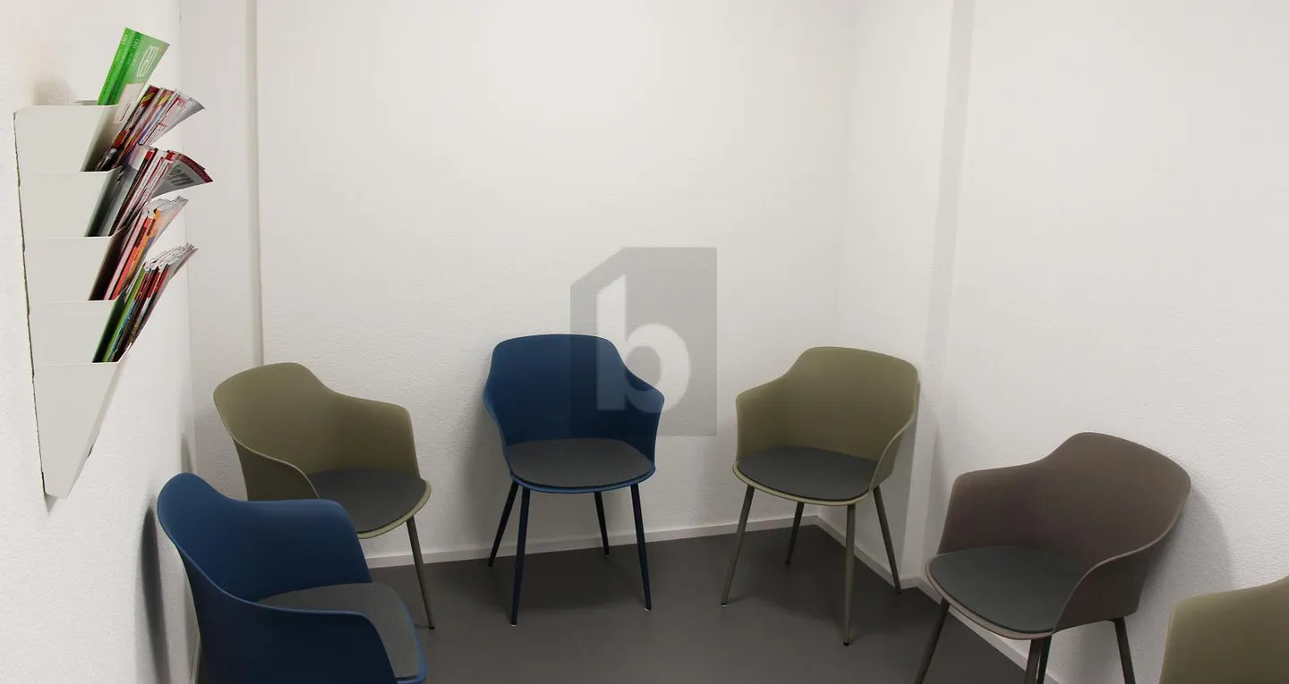 Charmante Bürofläche in Stettlen - Foto 4 von 6