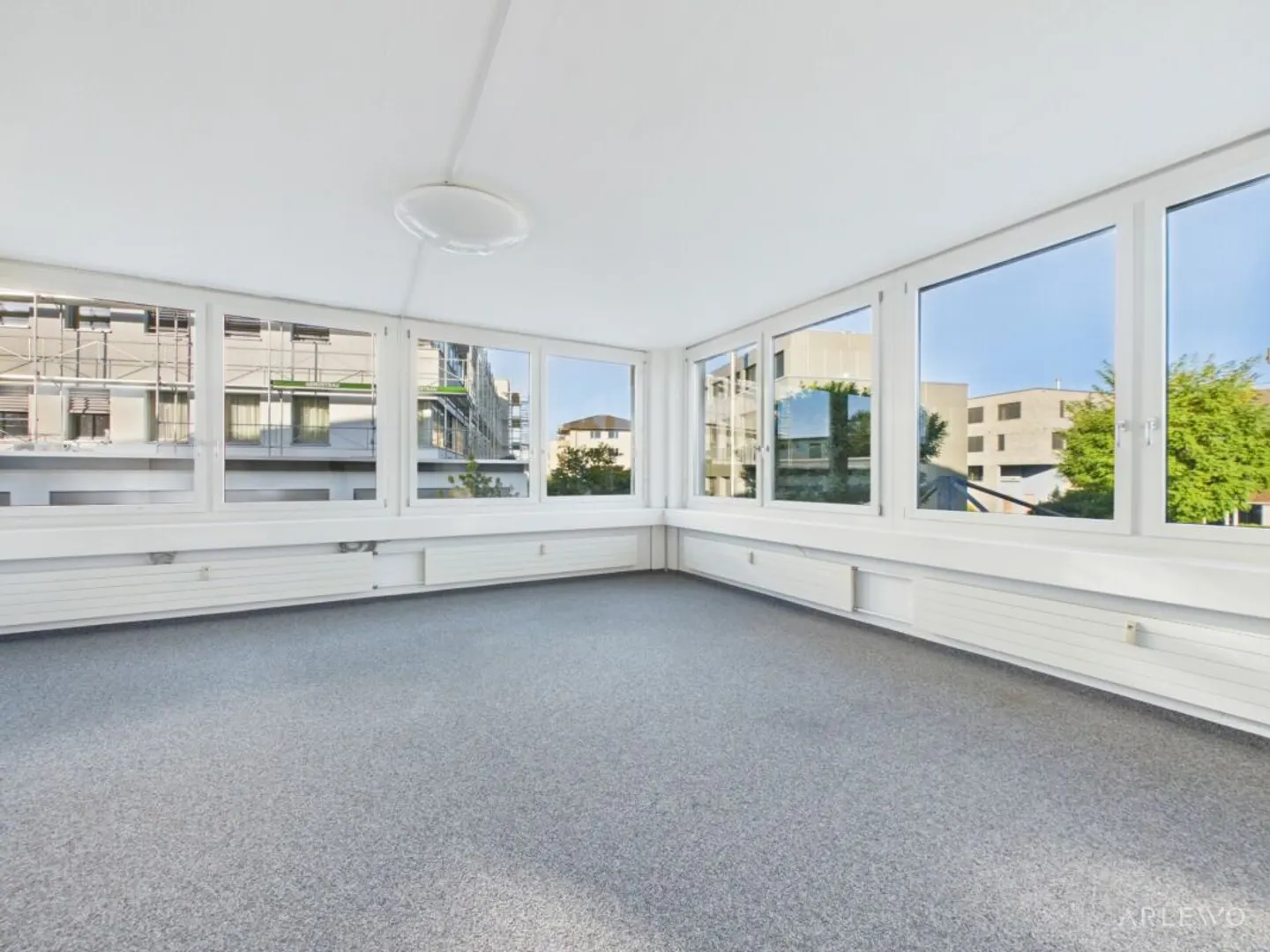 Espaces de pratique et de bureau à Hünenberg avec de la place pour vos services - Photo 8 sur 13