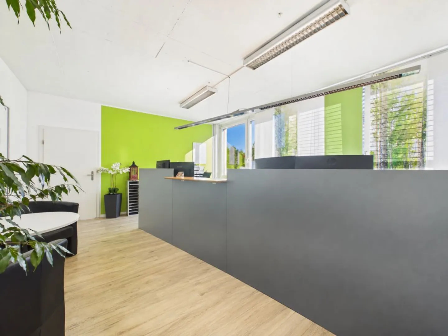 Votre lieu de pratique ou de consultation avec deux pièces séparées - Photo 3 sur 8