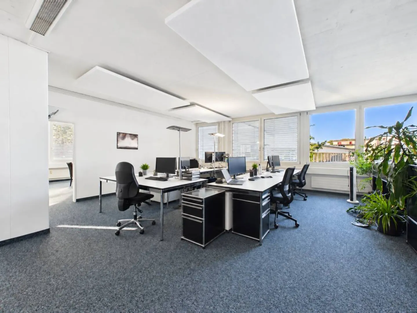 Espace de pratique, bureau ou service dans un emplacement attrayant à Hünenberg - Photo 4 sur 13
