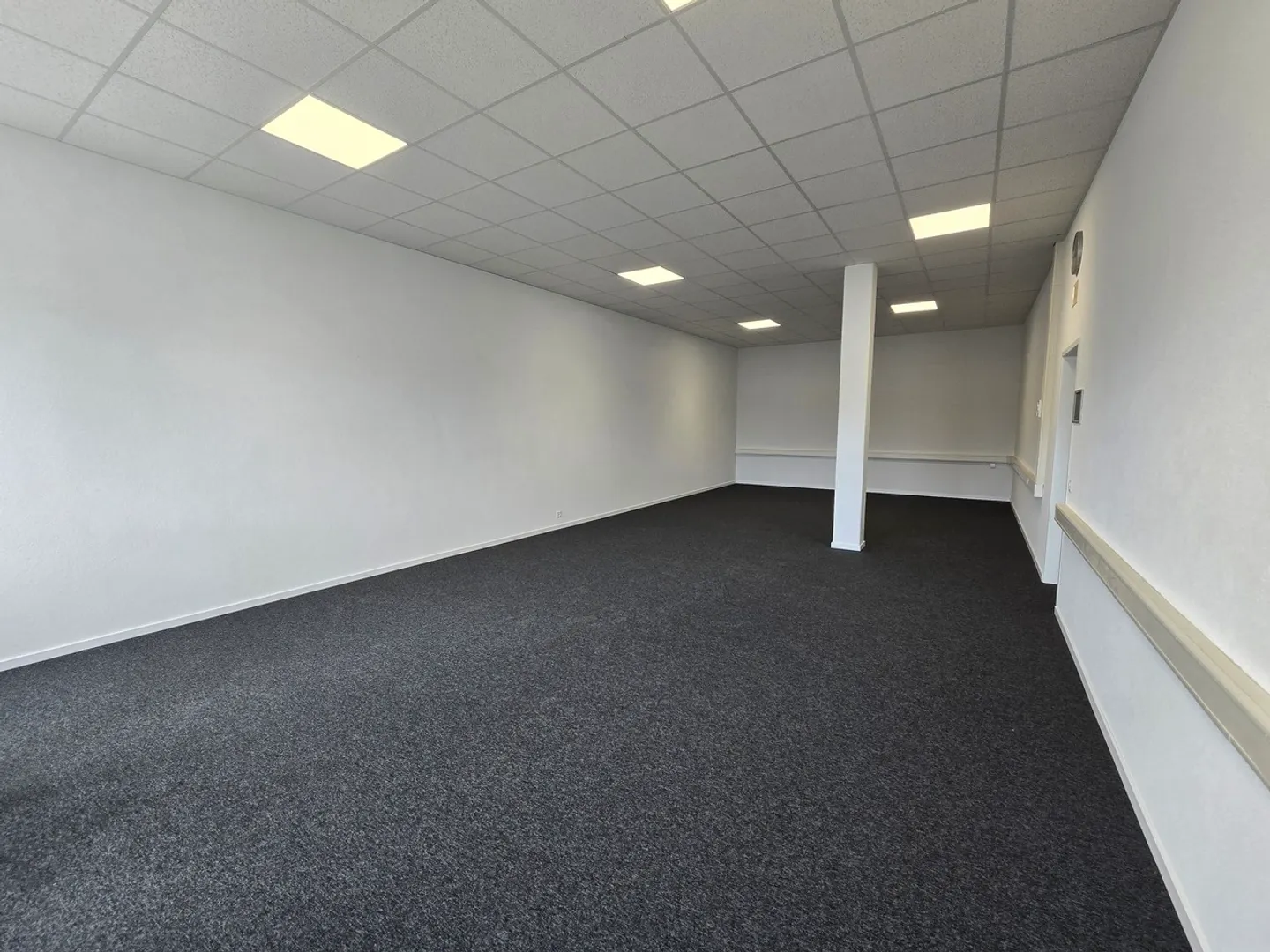 Helles Büro in Gland - Foto 5 von 7