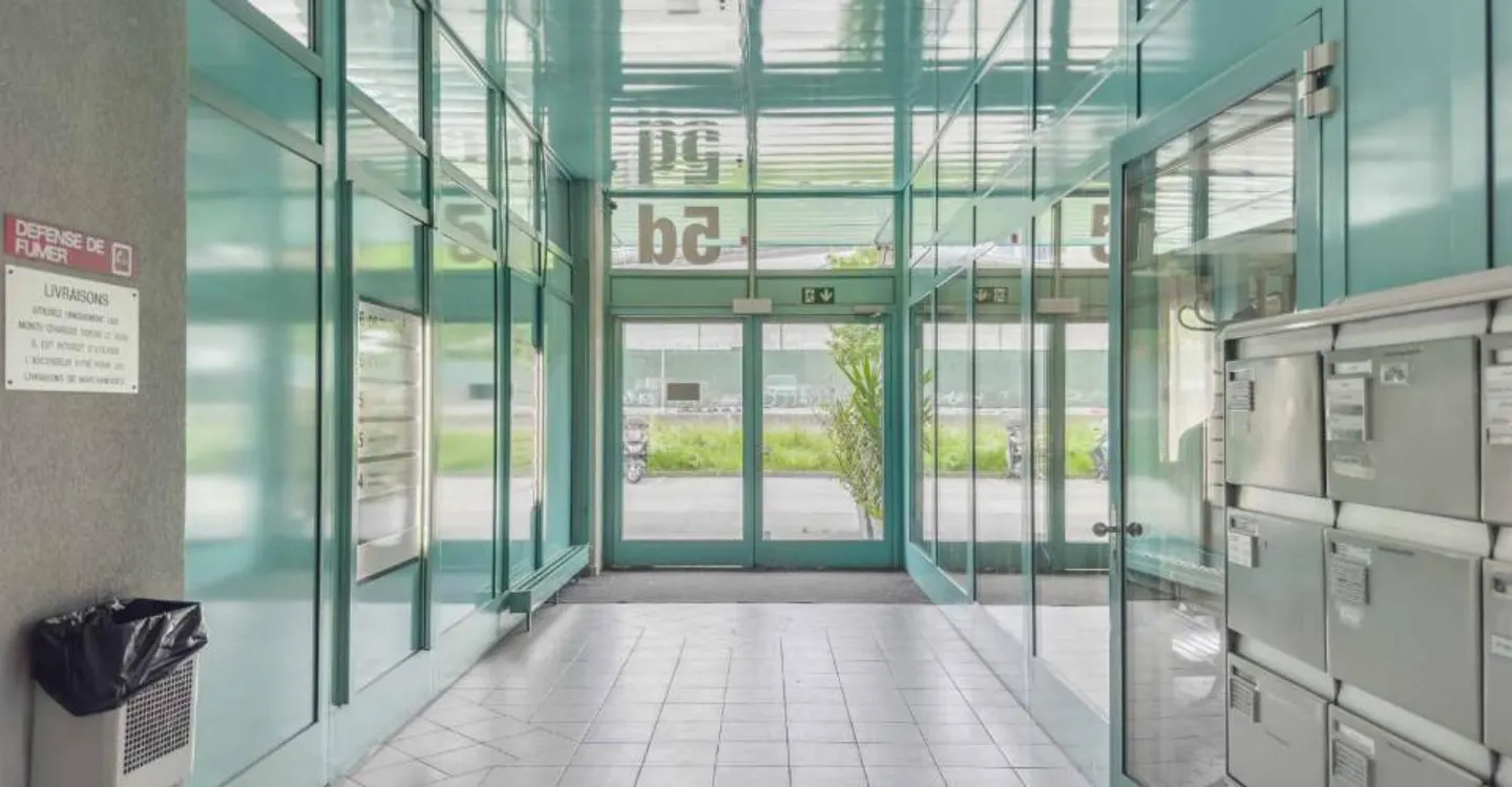 Workshop or office space of 290 m² in Carouge - Photo 7 of 9