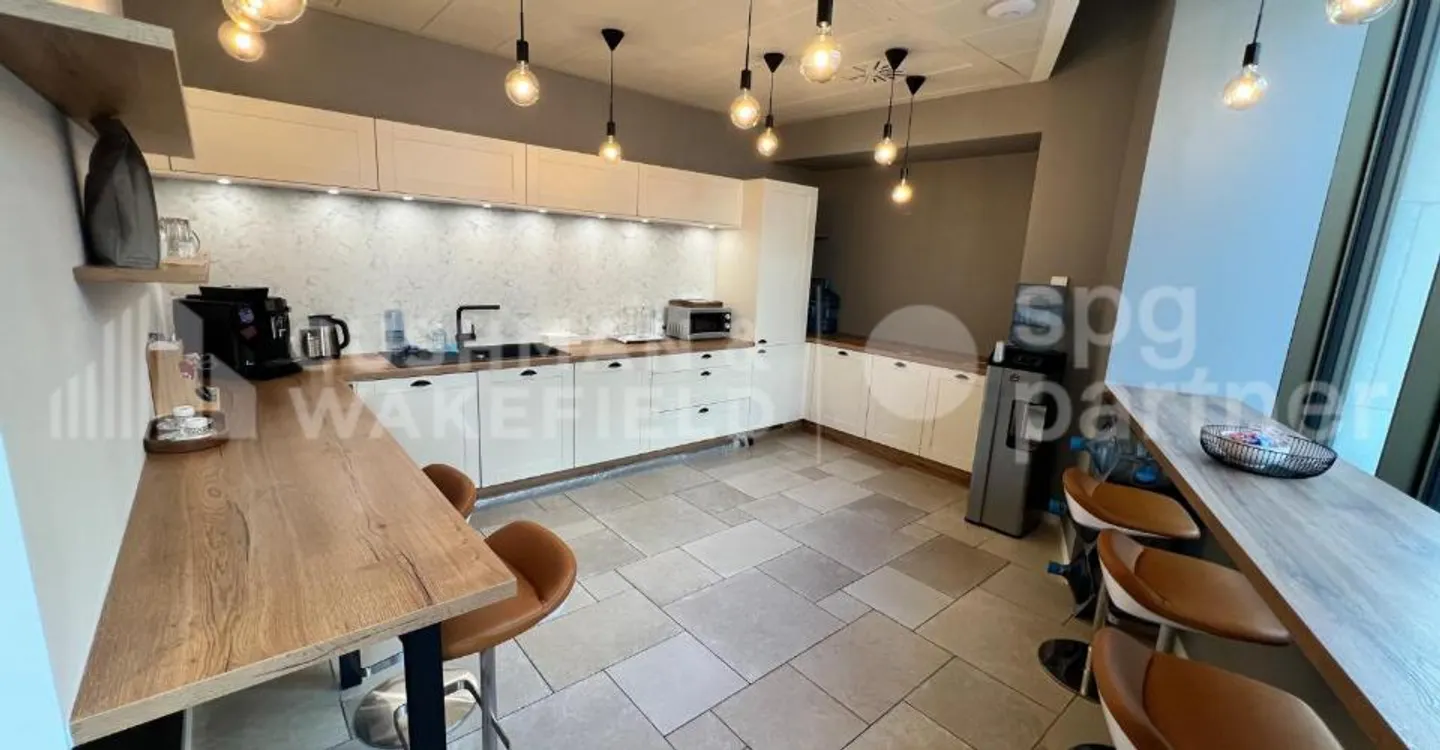 Premium Offices a Stone's Throw from the Lake - Rhône 8 - Photo 9 of 12