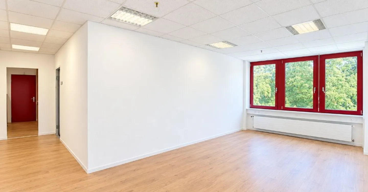 SURFACE DE BUREAUX, LOYER ATTRACTIF - Foto 3 di 5