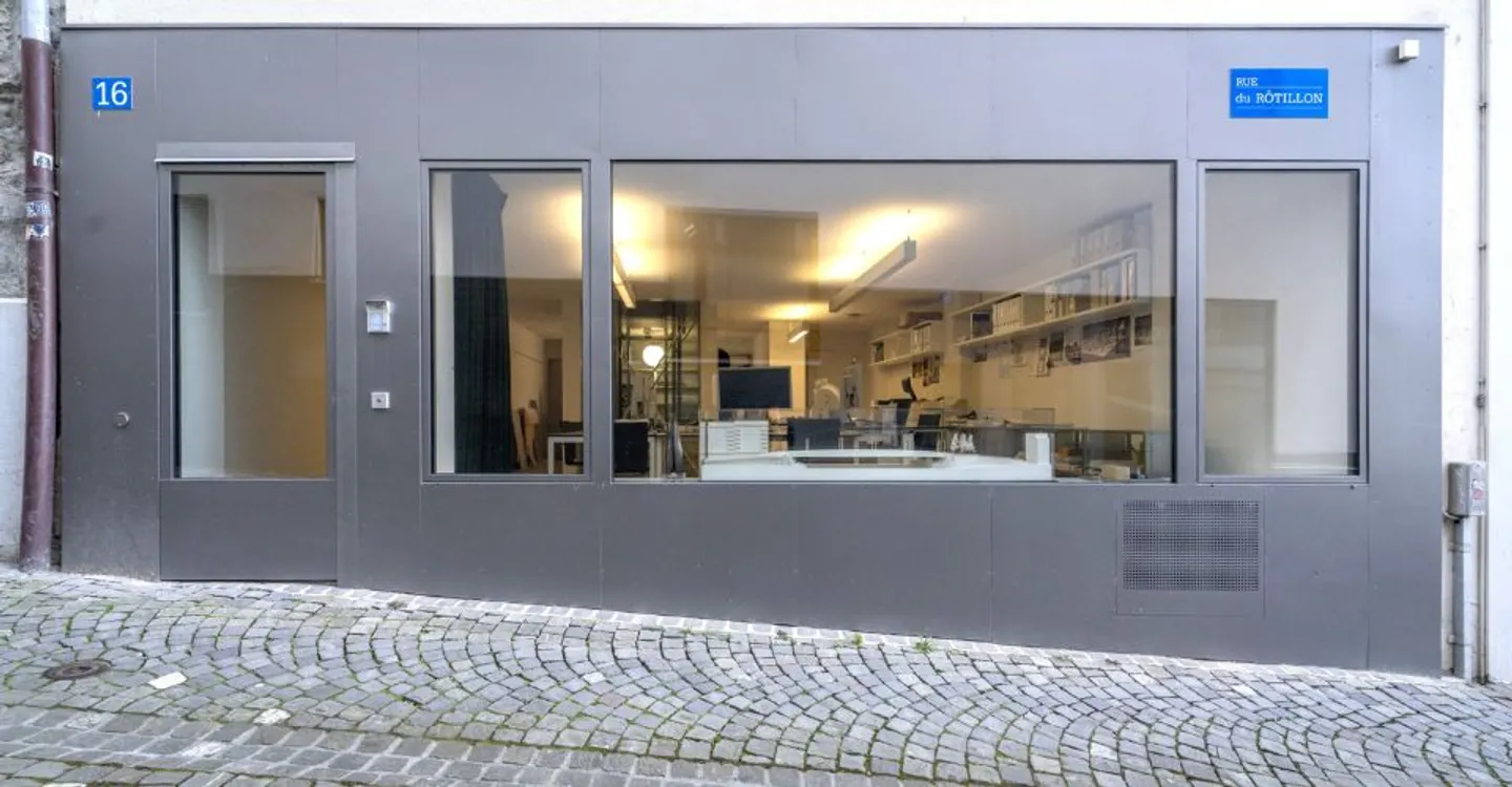 Surface commerciale d'env. 70m2 en plein coeur de la ville de Lausanne - Photo 2 sur 6