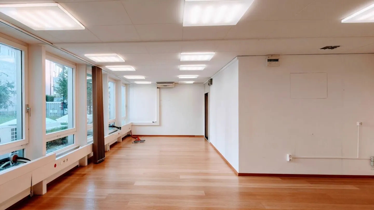 Helle und schlüsselfertige Büros von 85 m² und 55 m² im Zentrum von Lausanne! - Foto 6 von 7