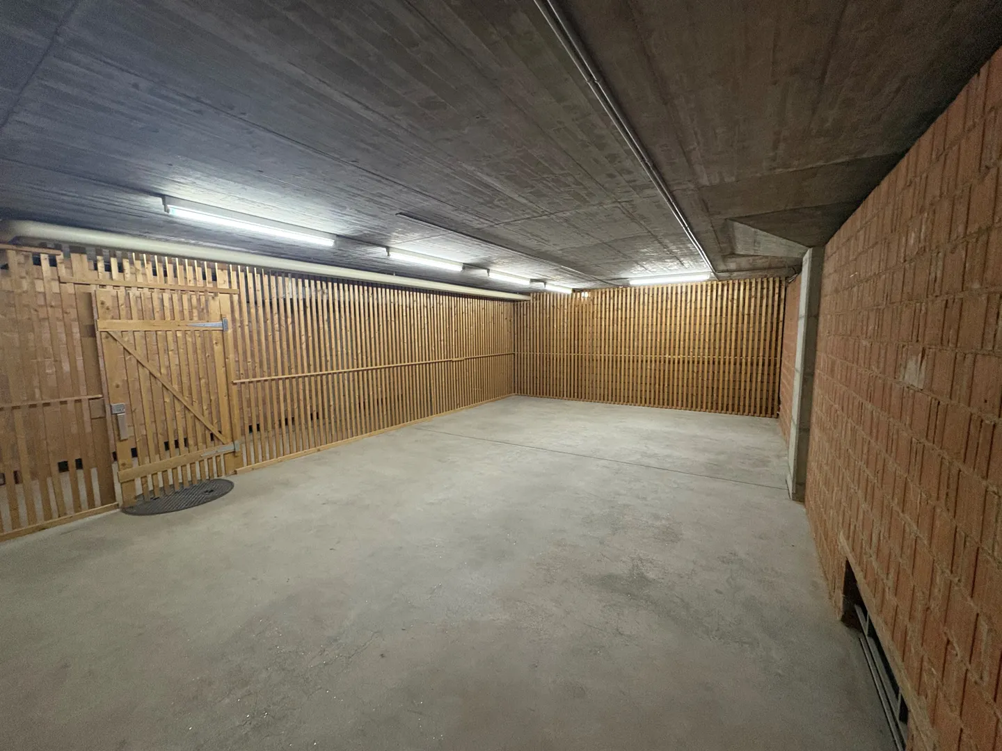 Storage Room at Austrasse 25 - Photo 2 of 3