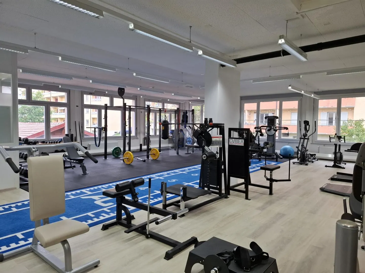 SPACIOUS AND BRIGHT - Photo 1 of 6
