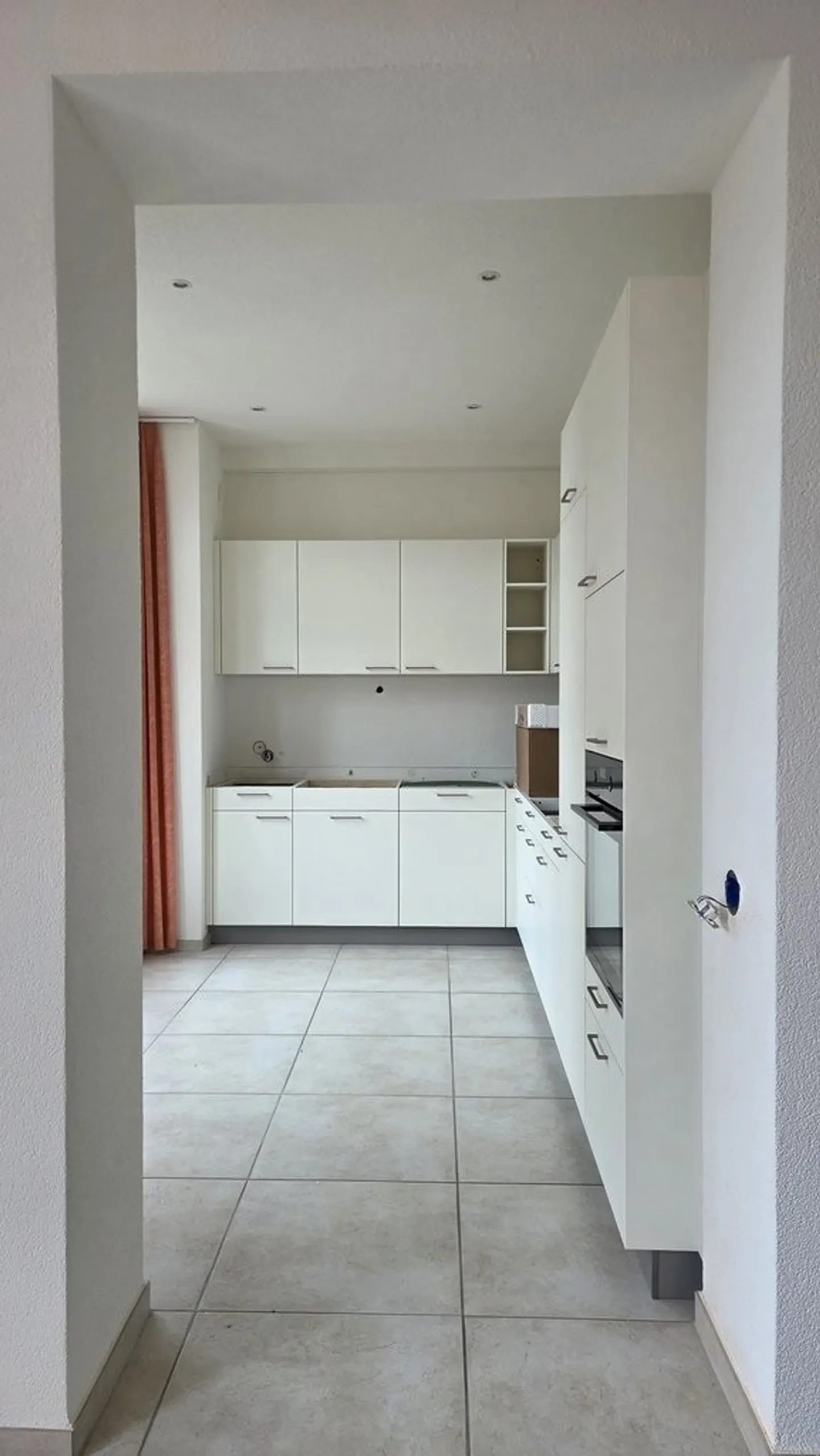 Freshly renovated 4.5 room apartment for rent - Photo 8 of 10