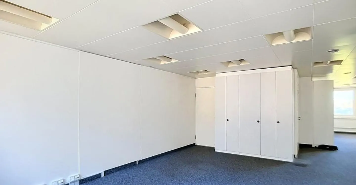 Bureaux de Qualité à Louer - Photo 7 sur 12