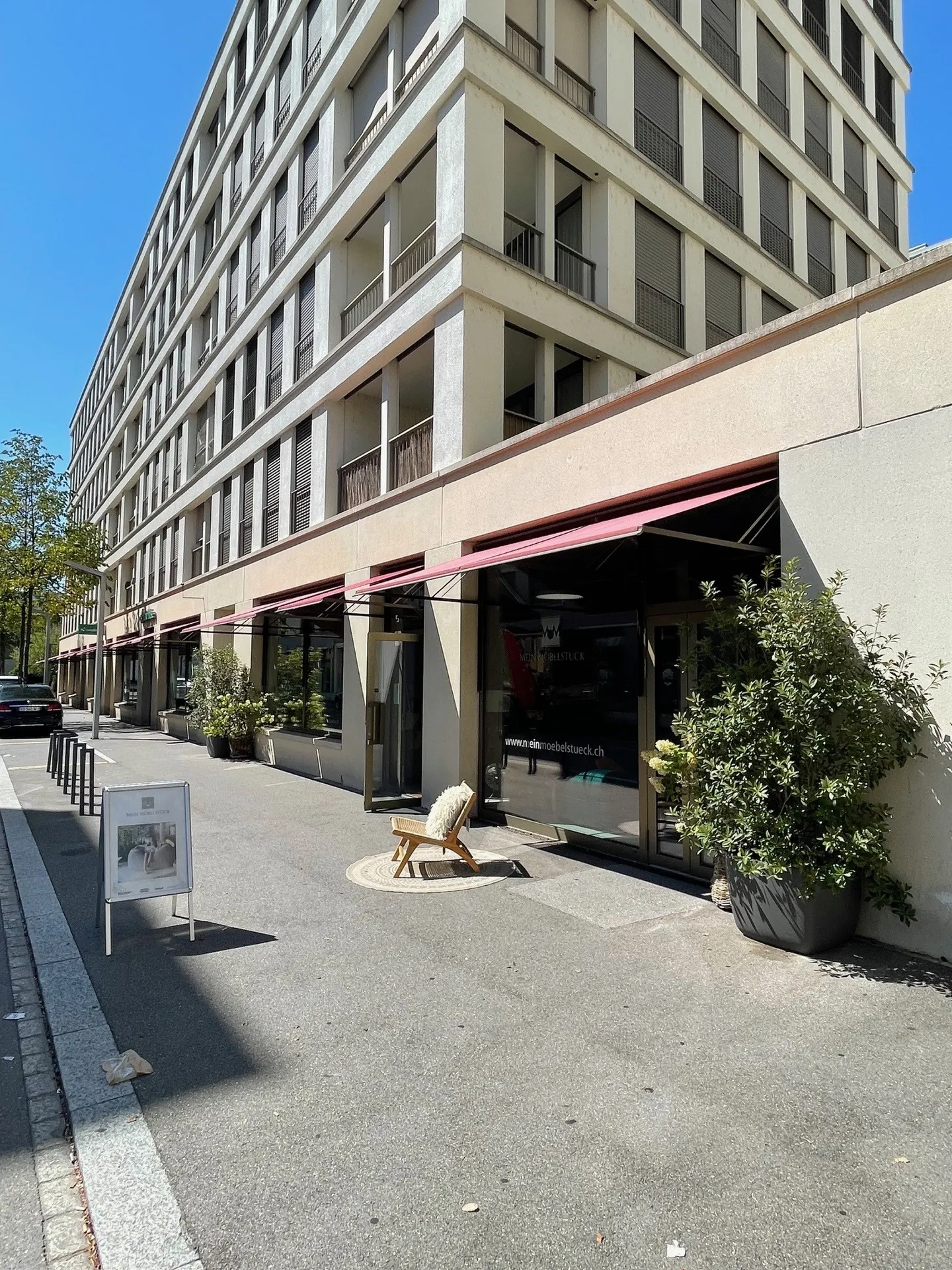 Moderne Verkaufsfläche in Dietikon - Foto 2 von 7
