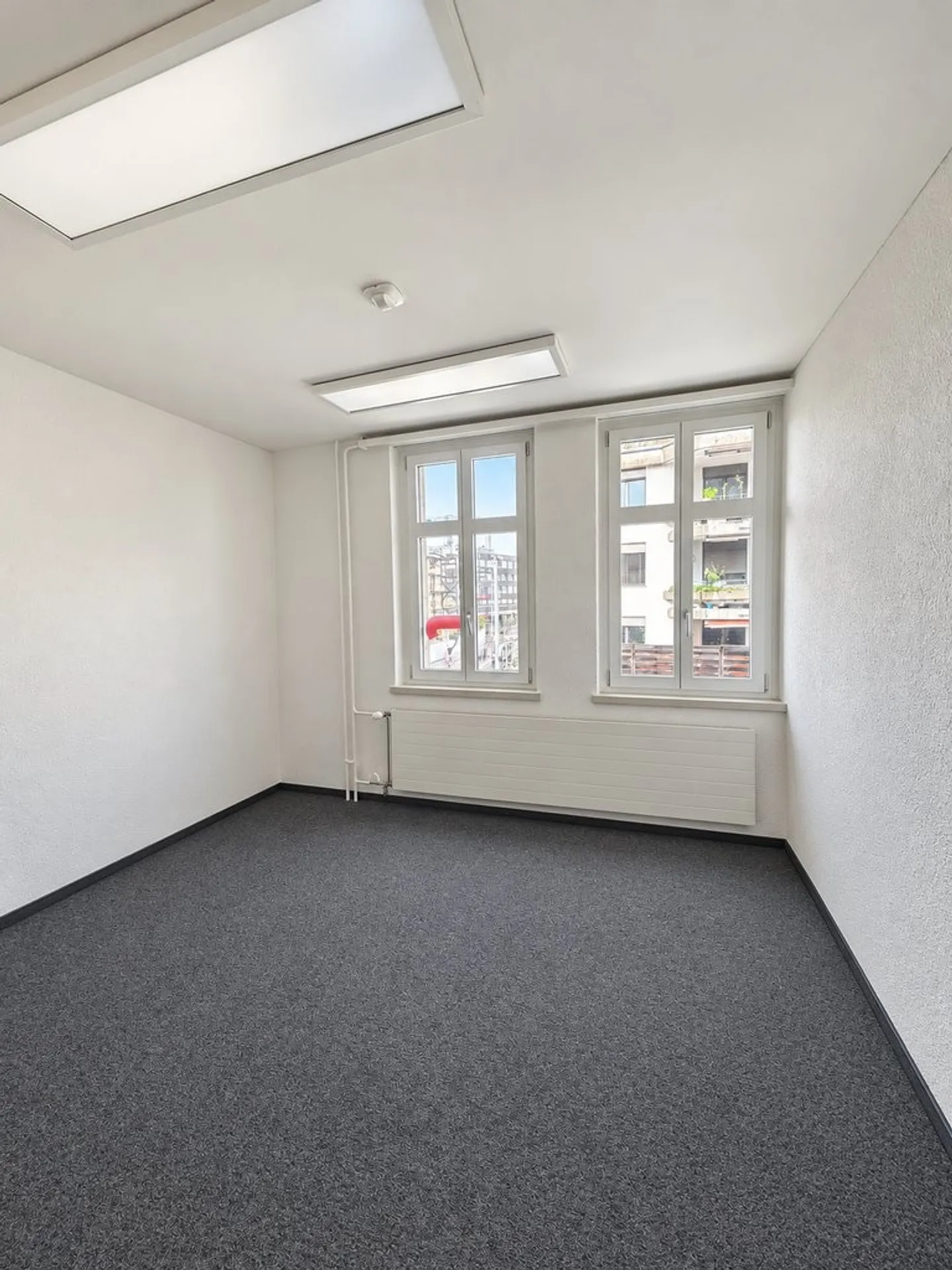 Geräumiger Büroraum in Dietikon - Foto 5 von 12