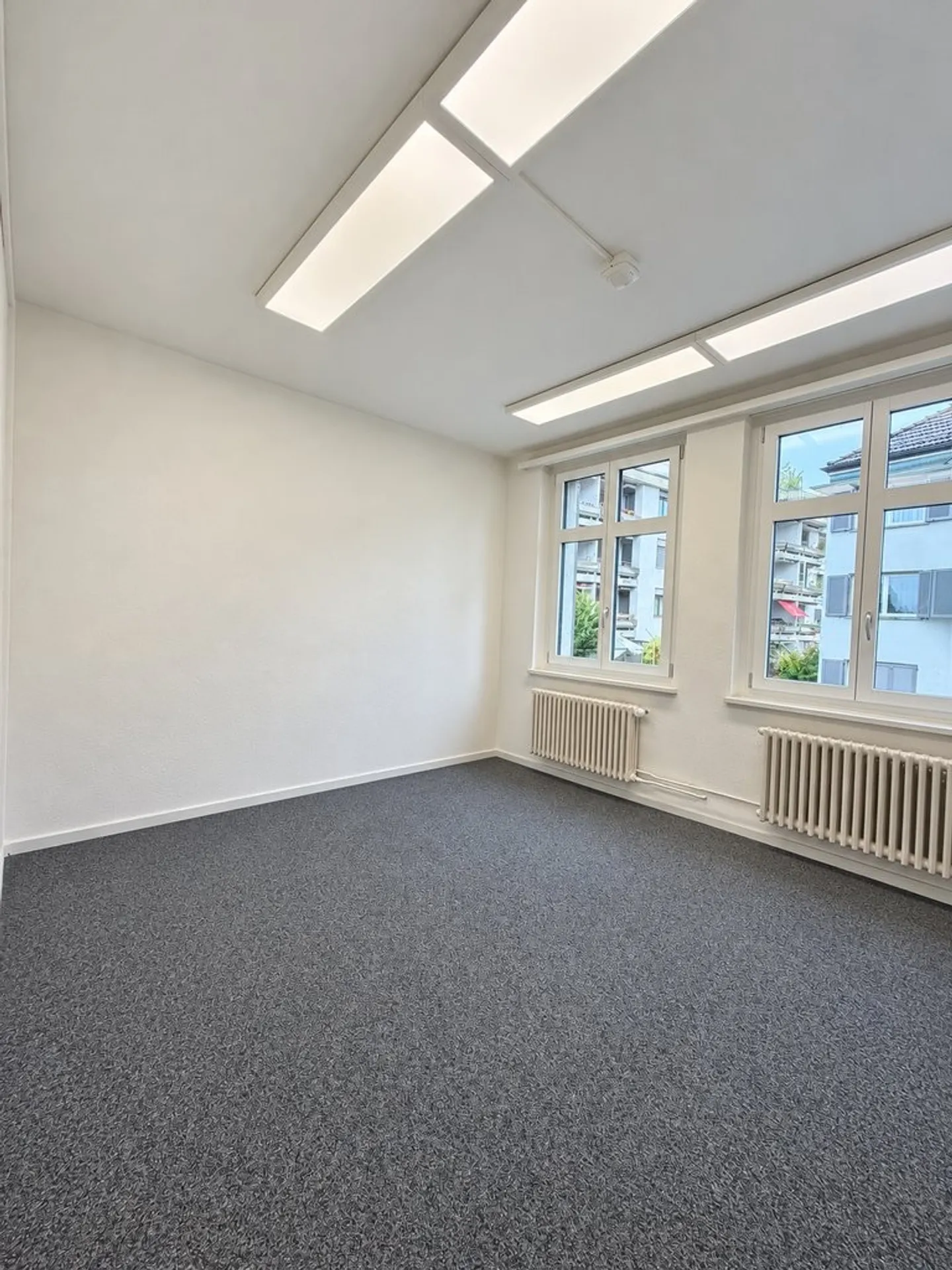 Geräumiger Büroraum in Dietikon - Foto 9 von 12