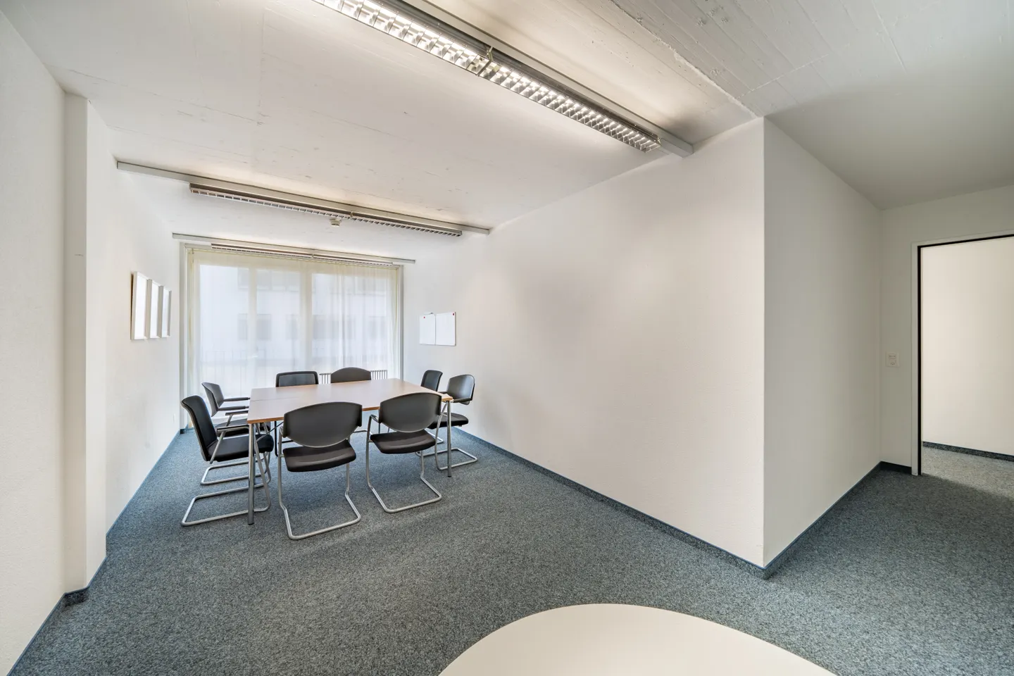Espace de bureau attrayant dans un emplacement privilégié - Photo 4 sur 8