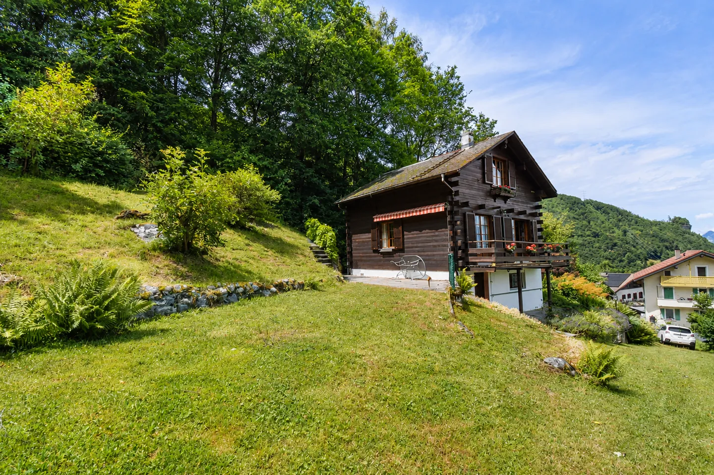 Charming chalet in the green setting of Daviaz - Photo 1 of 13