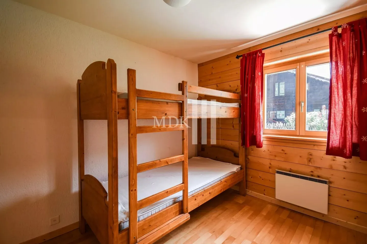 Wunderschönes Chalet ideal im Herzen des Dorfes gelegen - Foto 11 von 13