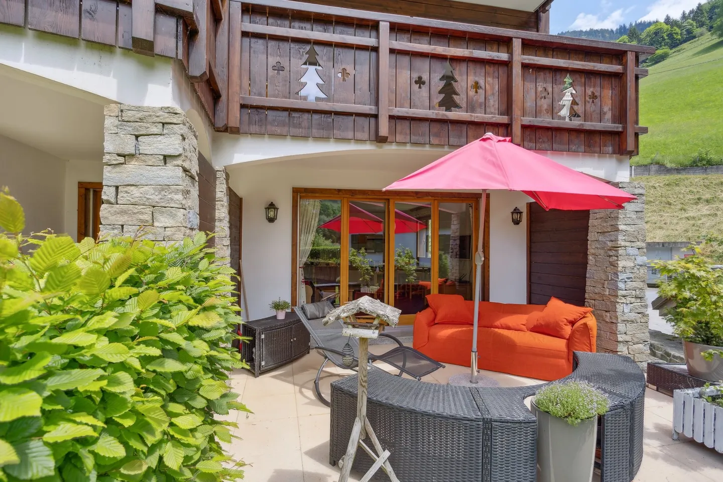 Charming 3.5 rooms with garden for sale in Val-d'Illiez! - Photo 1 of 11