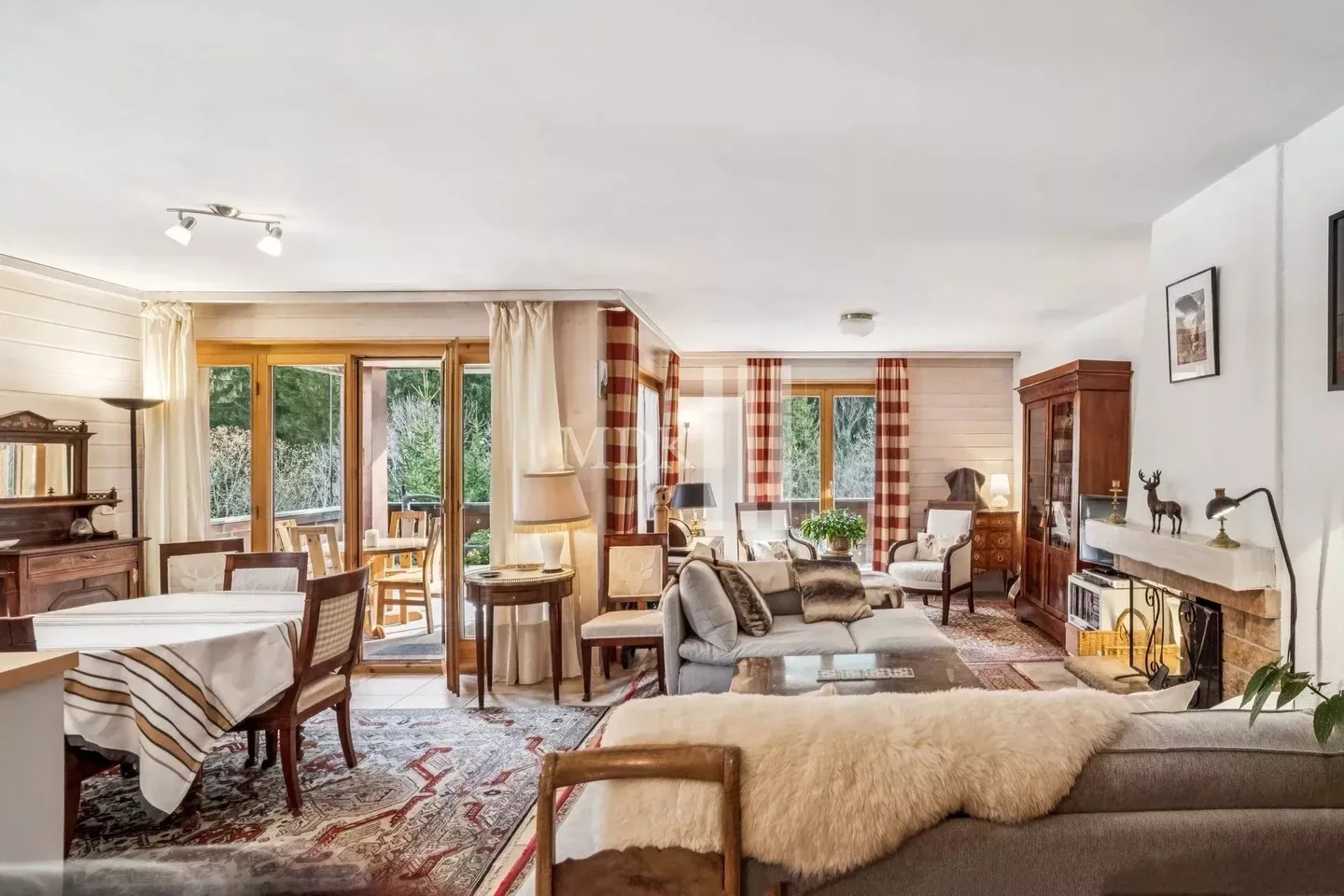 Schöne 3,5-Zimmer-Wohnung (Möglichkeit zur Umwandlung in 4,5 Zimmer) - Foto 1 von 11
