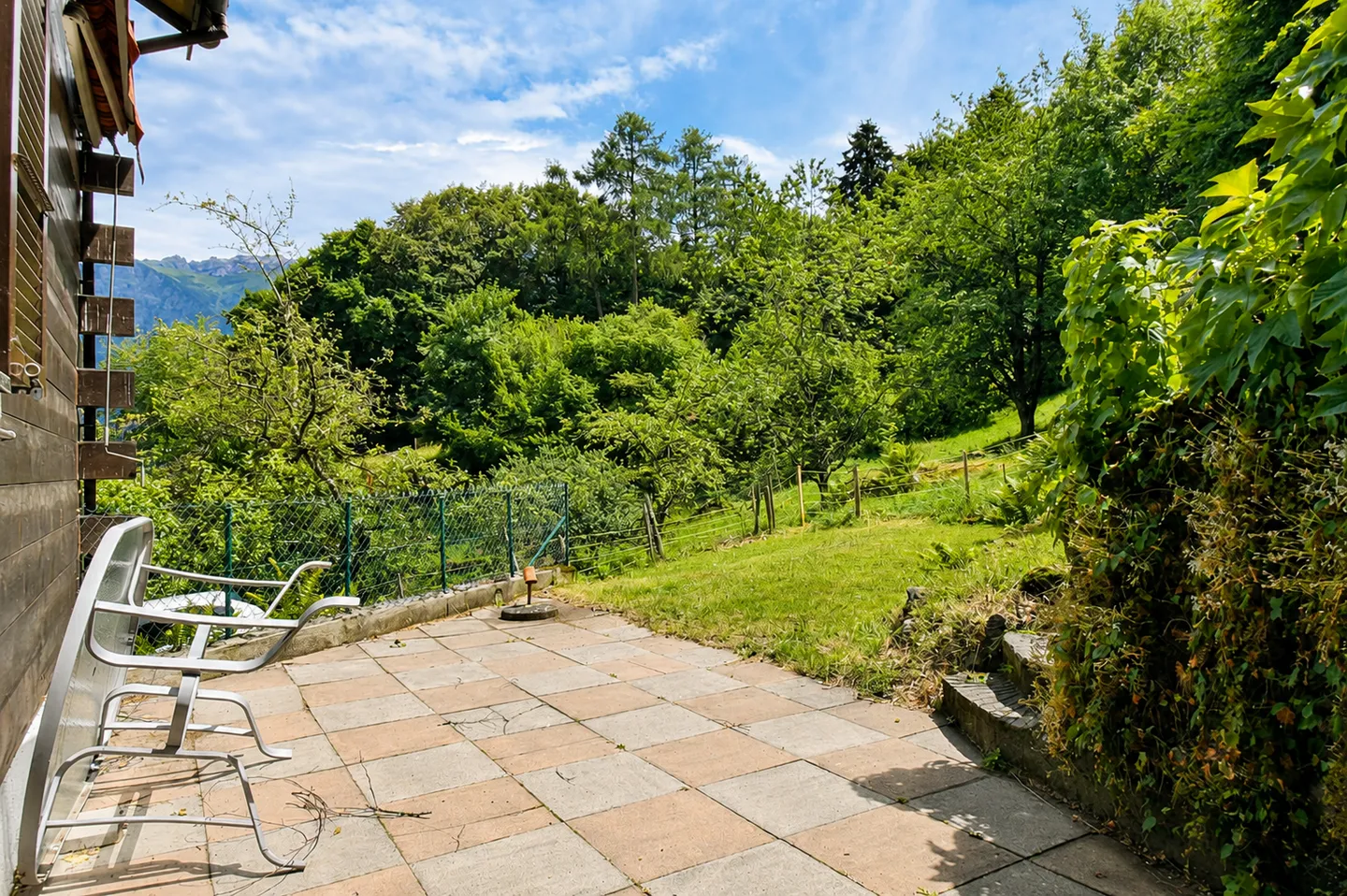 Charming chalet in the green setting of Daviaz - Photo 3 of 13
