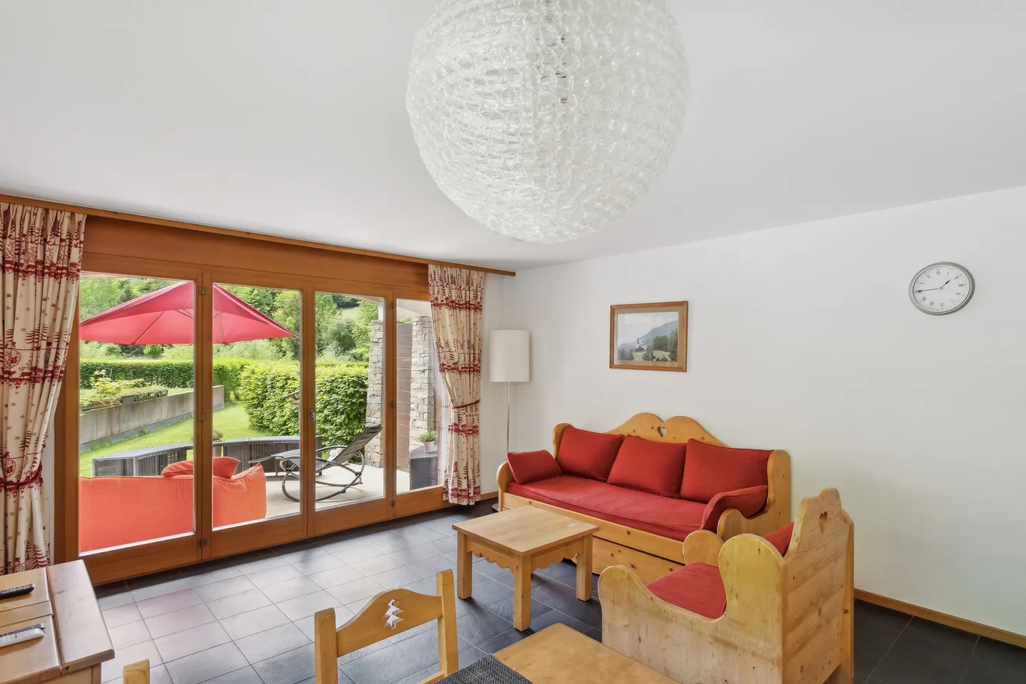 Charming 3.5 rooms with garden for sale in Val-d'Illiez! - Photo 8 of 11